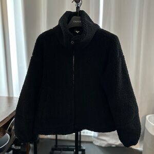 Lululemon Women's Cinchable Fleece Zip-Up Black Jacket Size 10